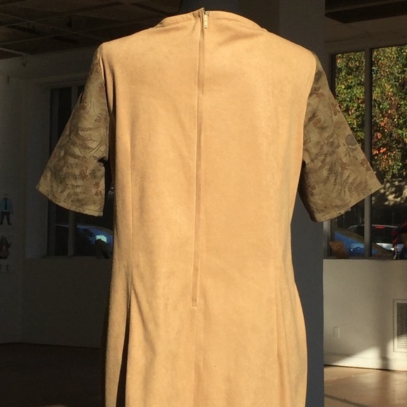 Handmade green and tan floral patchwork shirt sleeve dress - Picture 6 of 6